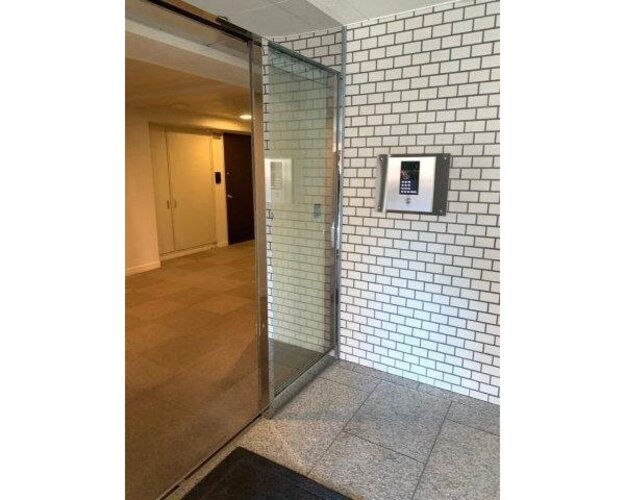 エントランス エントランス