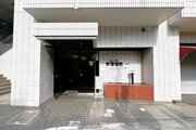 エントランス エントランス