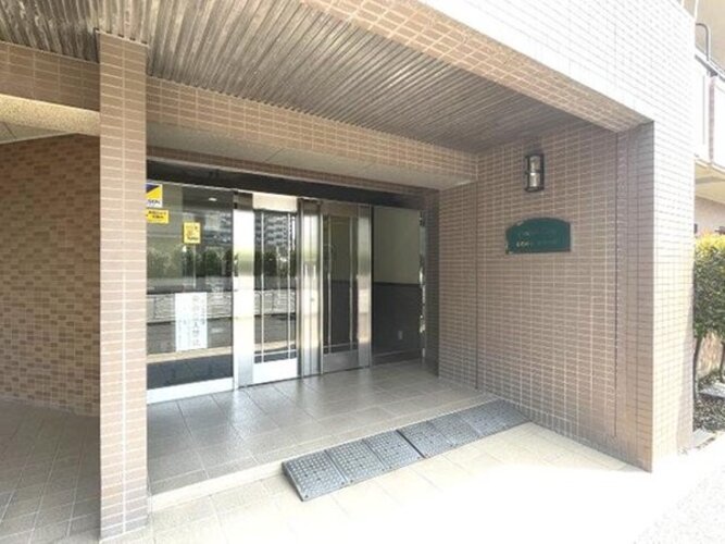 エントランス エントランス