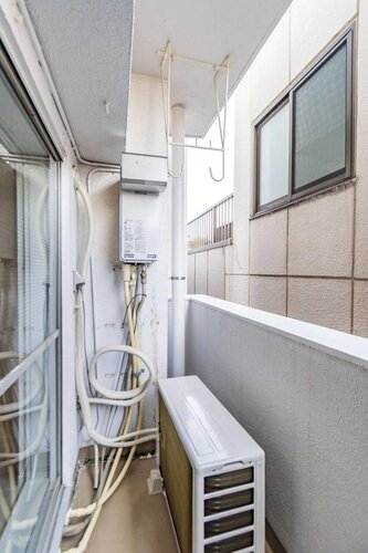 バルコニー バルコニー