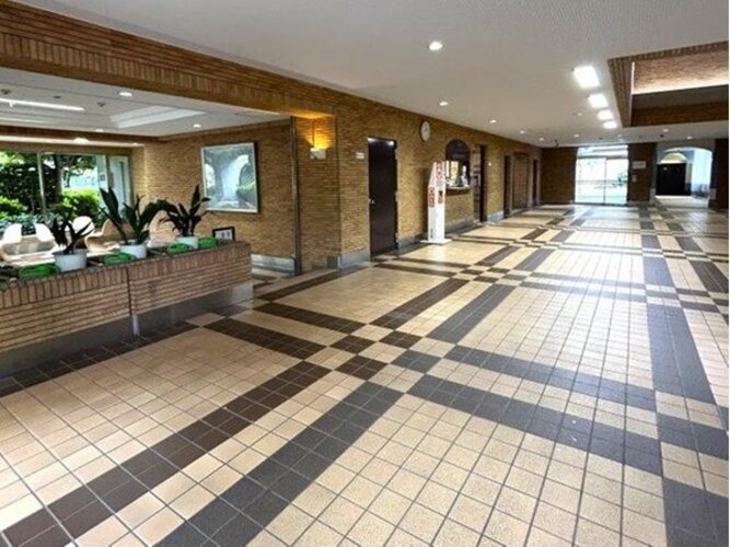 エントランス エントランス