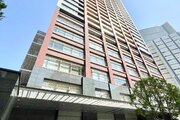 重厚感あふれる高級マンションという印象を与えてくれます。そのデザインは住むほどに実感が増すものです。 重厚感あふれる高級マンションという印象を与えてくれます。そのデザインは住むほどに実感が増すものです。