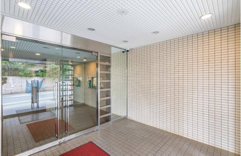 エントランス エントランス