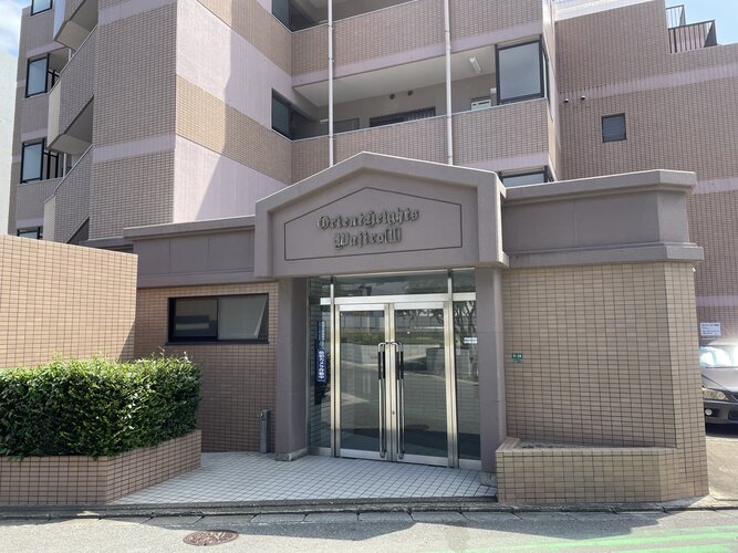 エントランス エントランス