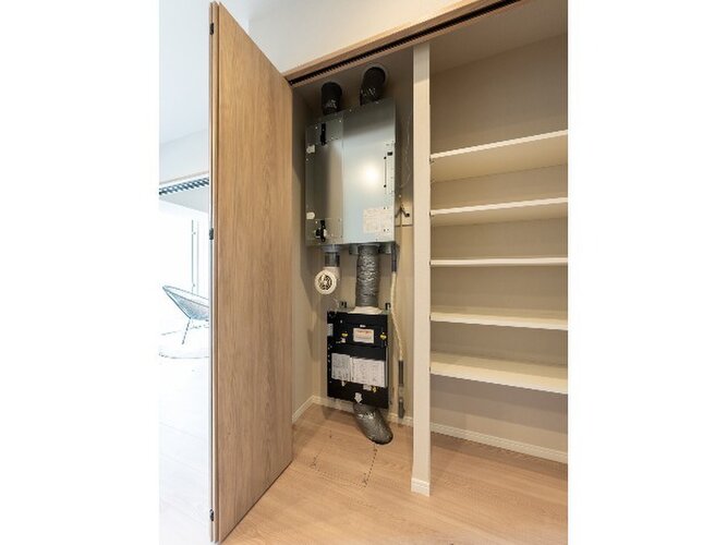 換気システム搭載!室内の温度を一定に保ち、快適な生活のサポートをする省エネリノベーションを施したお部屋です♪ 換気システム搭載!室内の温度を一定に保ち、快適な生活のサポートをする省エネリノベーションを施したお部屋です♪