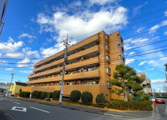 JR横浜線「十日市場」駅まで徒歩 8分 JR横浜線「十日市場」駅まで徒歩 8分