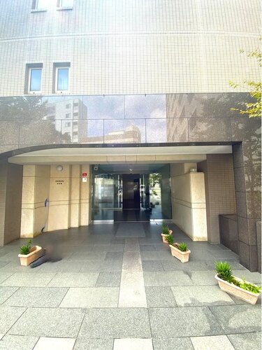 エントランス エントランス