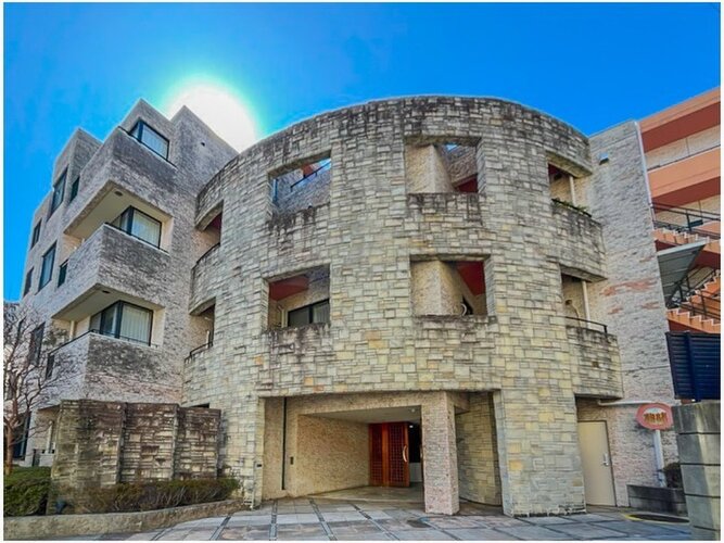 立会川まで徒歩7分。日常生活便利な立地に佇むマンションです。