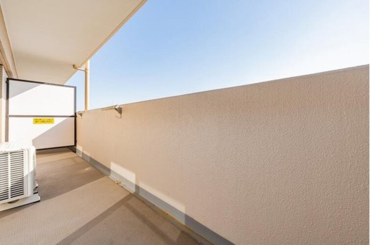 バルコニー バルコニー