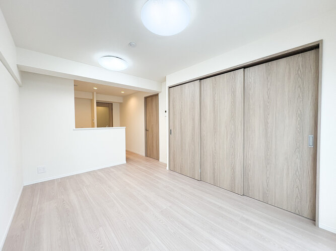 一人ひとりの理想の住まい。実現して頂くためにシンプルなデザインの空間に仕上げました。