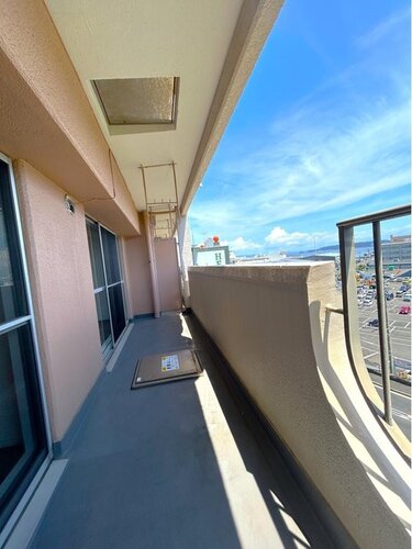 バルコニー バルコニー