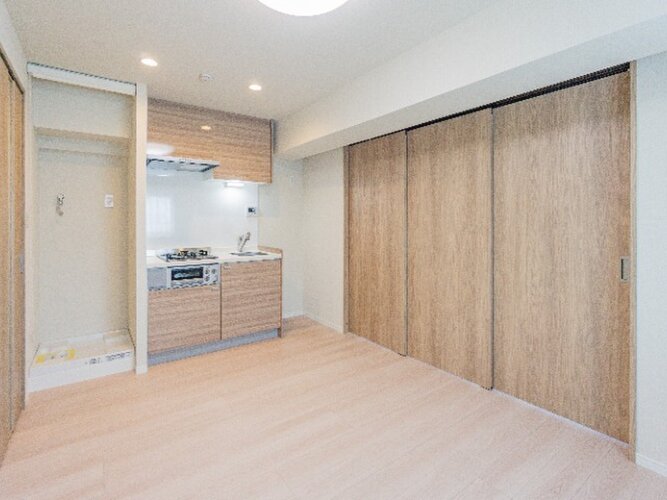 内装はシンプルに落ち着きのある空間にしています。ゆったりとしたひとときを過ごせそうです♪ 内装はシンプルに落ち着きのある空間にしています。ゆったりとしたひとときを過ごせそうです♪