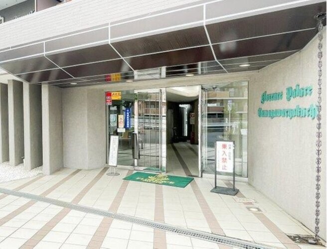 エントランス エントランス