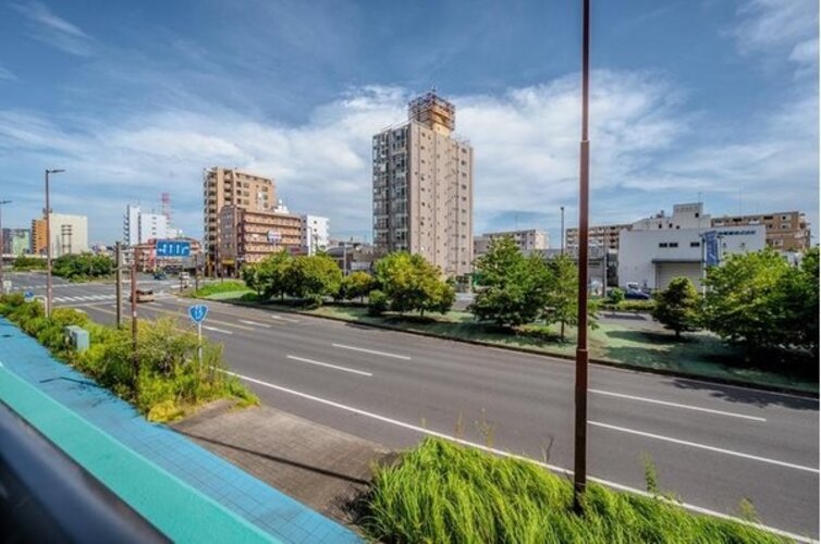 バルコニー バルコニー