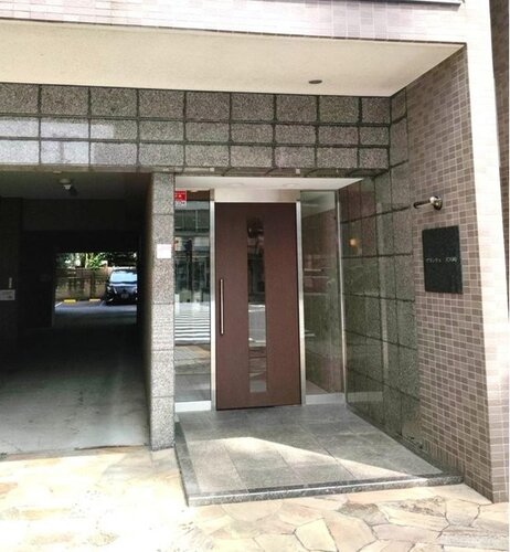 エントランス エントランス