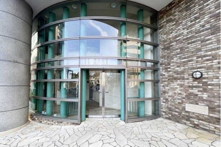 エントランス エントランス