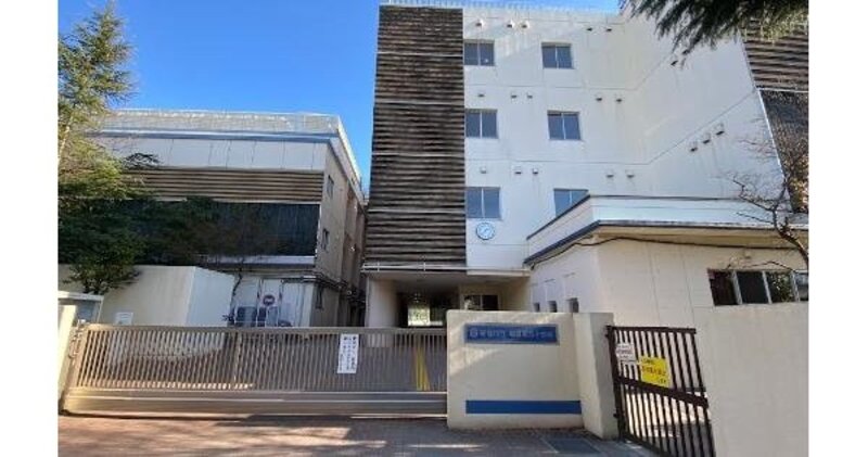 小学校 小学校
