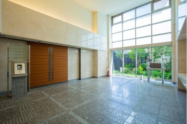 エントランス エントランス