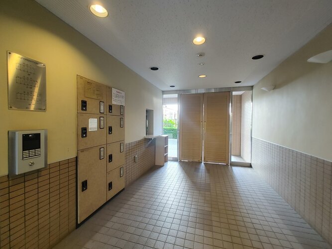 エントランス エントランス