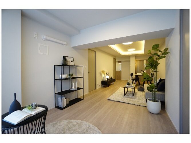 爽やかな風がそよぐ光に溢れた空間。清々しい気持ちになるお部屋です。