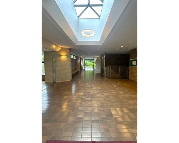 エントランス エントランス