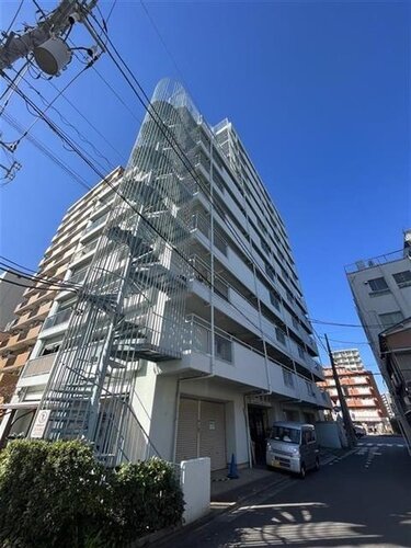 各線「川崎」駅まで徒歩14分。都市機能の利便性を感じられる立地に建つマンションです。 各線「川崎」駅まで徒歩14分。都市機能の利便性を感じられる立地に建つマンションです。
