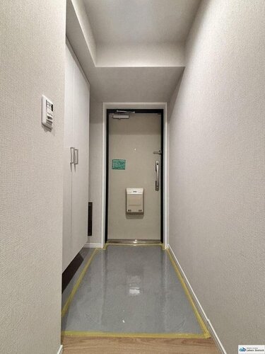 玄関 玄関
