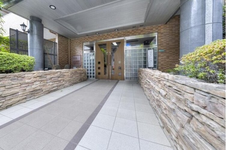 エントランス エントランス