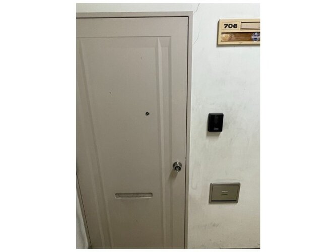 扉を開くと明るく暖かなお部屋がまっております。 扉を開くと明るく暖かなお部屋がまっております。