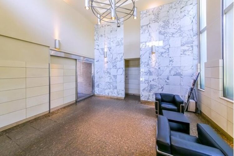 エントランス エントランス