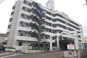 伸びやかな印象を受けるマンションです。陽当たりの良さと開放感のある快適な住まいは日々の生活を快適に♪