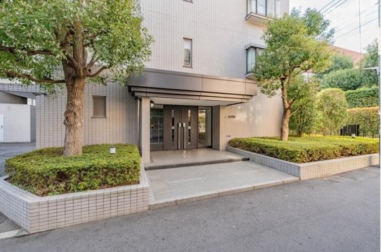 エントランス エントランス