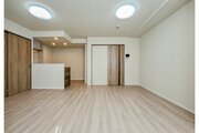 ほっと一息つけるような、安心できる空間です♪シンプルな内装は、ニーズが変わってもご活用頂けそうです。