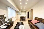 ゆったりくつろげる上質なリビングダイニングは、あなたの暮らしにより価値のある時間を演出してくれます。 ゆったりくつろげる上質なリビングダイニングは、あなたの暮らしにより価値のある時間を演出してくれます。