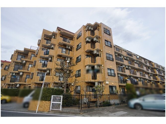 優しく迎えてくれる豊かな自然。四季の移り変わりを感じる心地よい場所となりそうです。 優しく迎えてくれる豊かな自然。四季の移り変わりを感じる心地よい場所となりそうです。