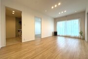 爽やかな風がそよぐ光に溢れた空間。清々しい気持ちになるお部屋です。