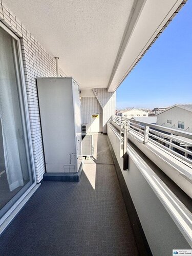 バルコニー バルコニー