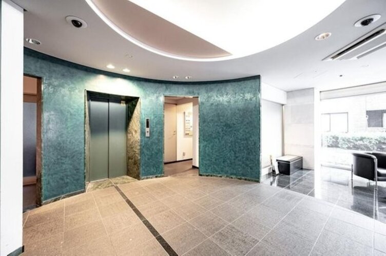 エントランス エントランス