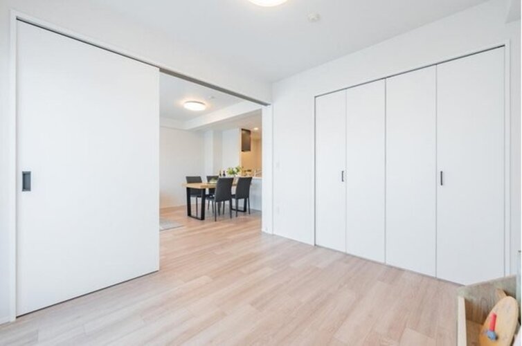 リビング以外の居室 リビング以外の居室