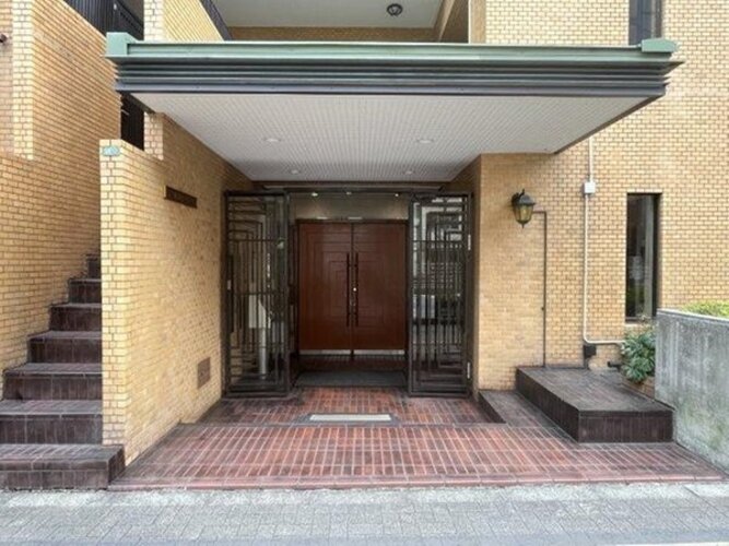 エントランス エントランス