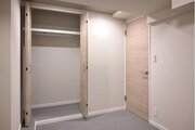 リビング以外の居室 リビング以外の居室