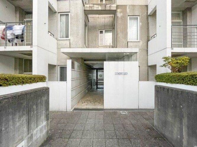 エントランス エントランス