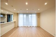 ゆったりくつろげる上質なリビングダイニングは、あなたの暮らしにより価値のある時間を演出してくれます。 ゆったりくつろげる上質なリビングダイニングは、あなたの暮らしにより価値のある時間を演出してくれます。