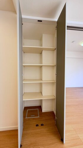 リビング収納 リビング収納