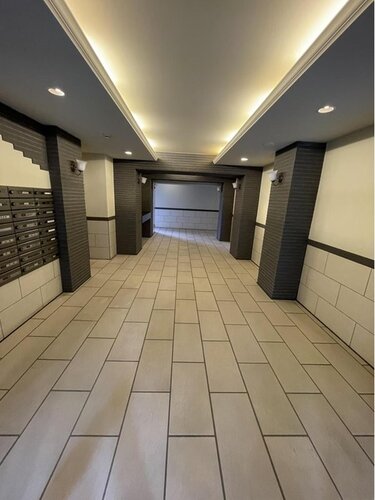 エントランス エントランス