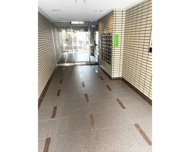 エントランス エントランス