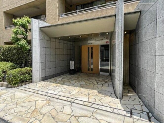 エントランス エントランス