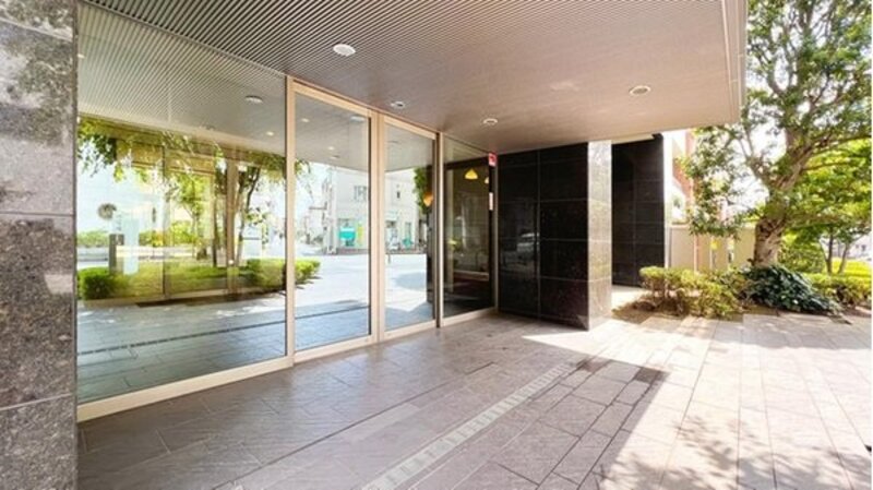 エントランス エントランス