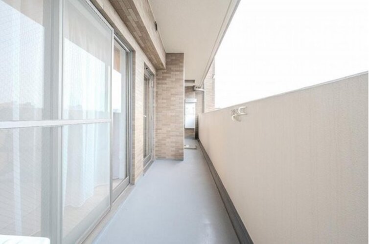 バルコニー バルコニー