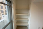 自由に棚の高さを変えられる便利な収納棚